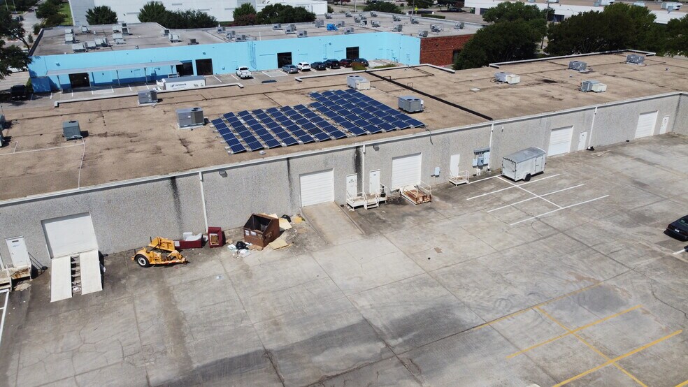 More Photos Of 1110 Collins Blvd E, Richardson Light Manufacturing For Lease
