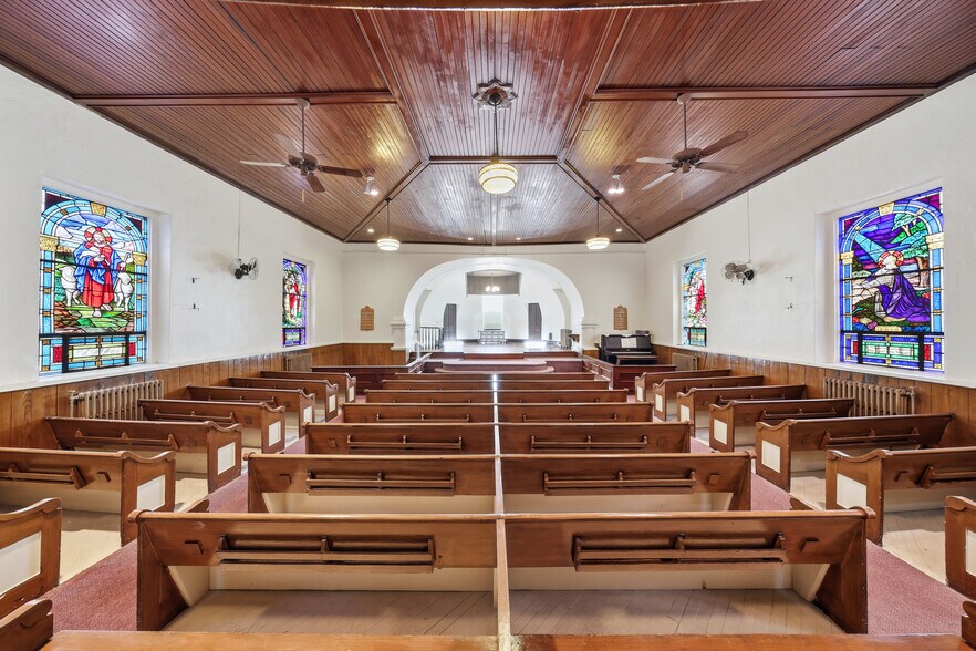 Primary Photo Of 4601 Almond st, Philadelphia Religious Facility For Sale
