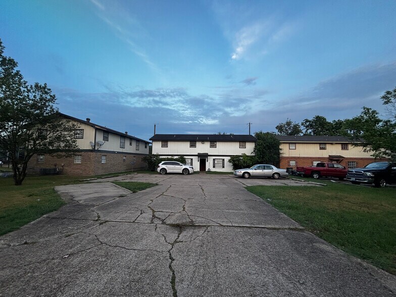 More Photos Of , Bryan Multifamily For Sale