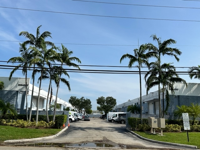 Primary Photo Of 8329 NW 64th St, Miami Warehouse For Lease