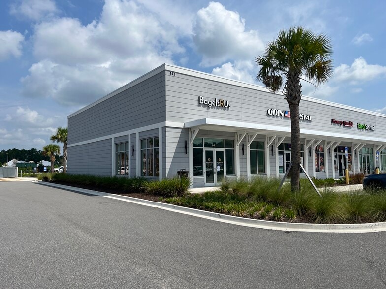 More Photos Of 145 Beachwalk Shore Dr, Saint Johns Freestanding For Lease