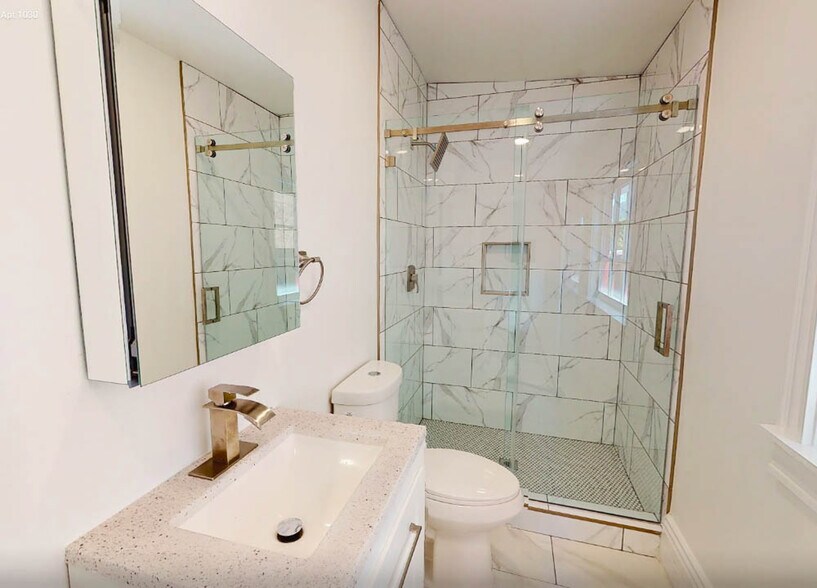 More Photos Of 1030 W 23rd St, Los Angeles Apartments For Sale