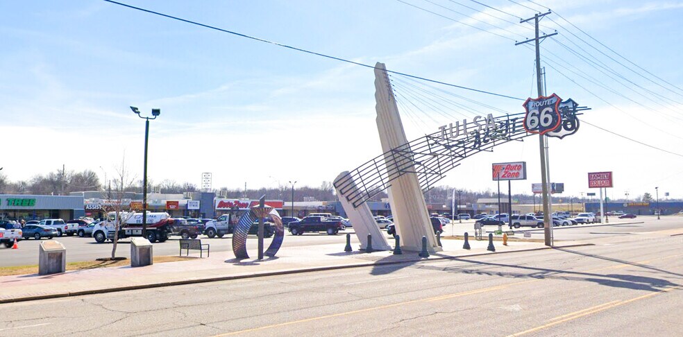 More Photos Of 4227-4289 Southwest Blvd, Tulsa Unknown For Lease