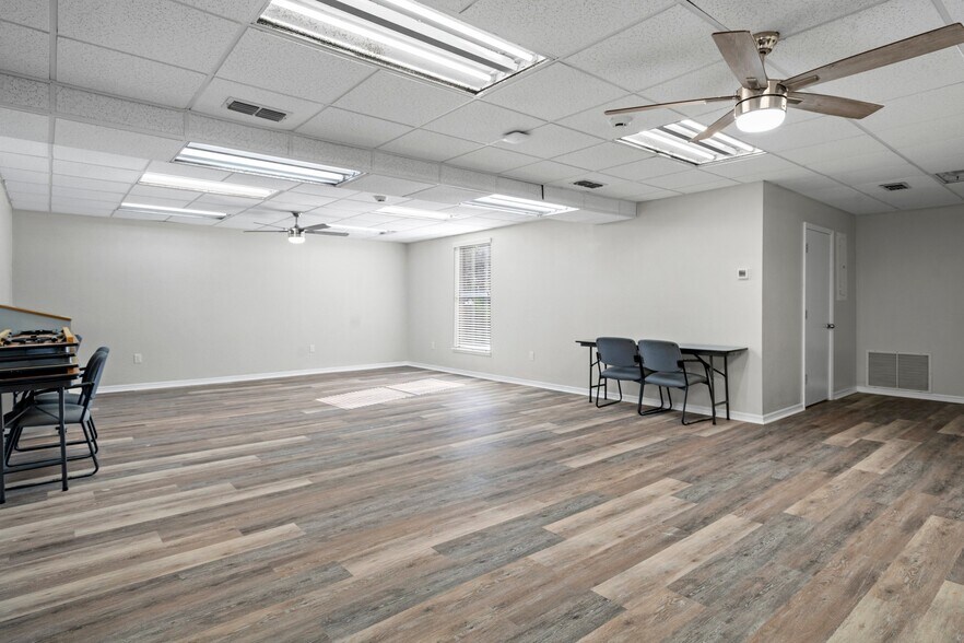 More Photos Of 315 Howell Ave, Brooksville Loft Creative Space For Sale