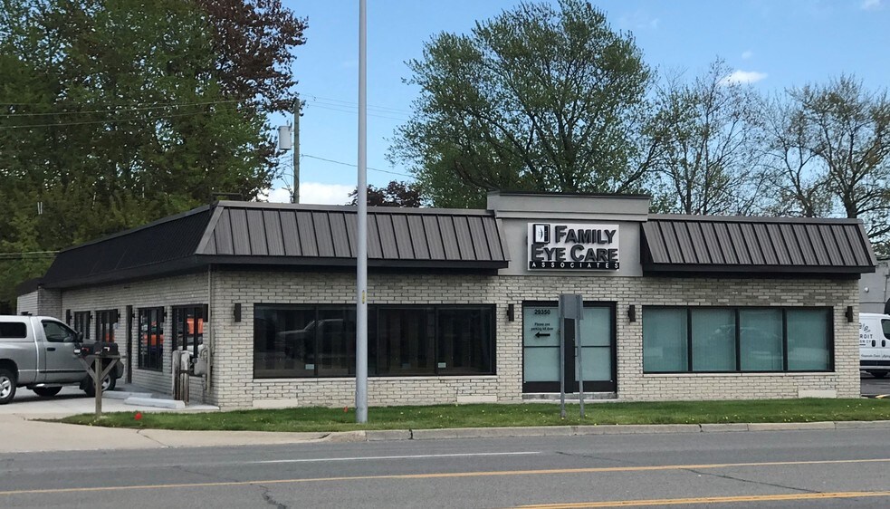 More Photos Of 29350 Harper Ave, Saint Clair Shores Office For Sale