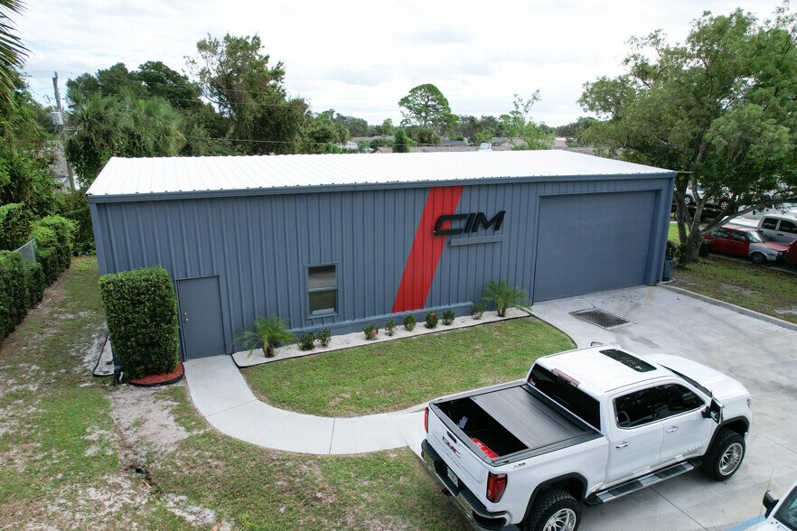 More Photos Of 2319 Guava Dr, Edgewater Warehouse For Sale