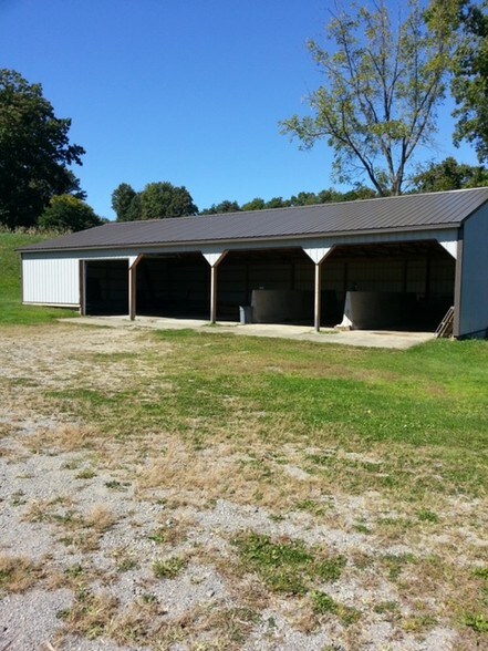 More Photos Of 318 Tanglewood Rd, Pulaski Golf Course Driving Range For Sale