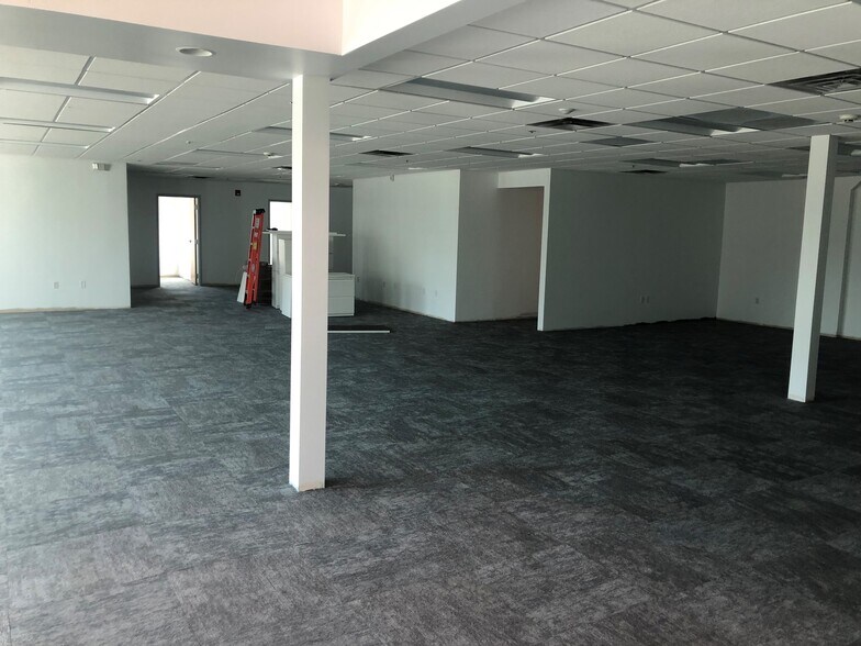 More Photos Of 12159 S Business Park Dr, Draper Unknown For Lease