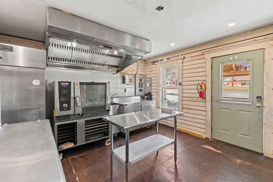 More Photos Of 519 Mason st, Carrollton Specialty For Sale
