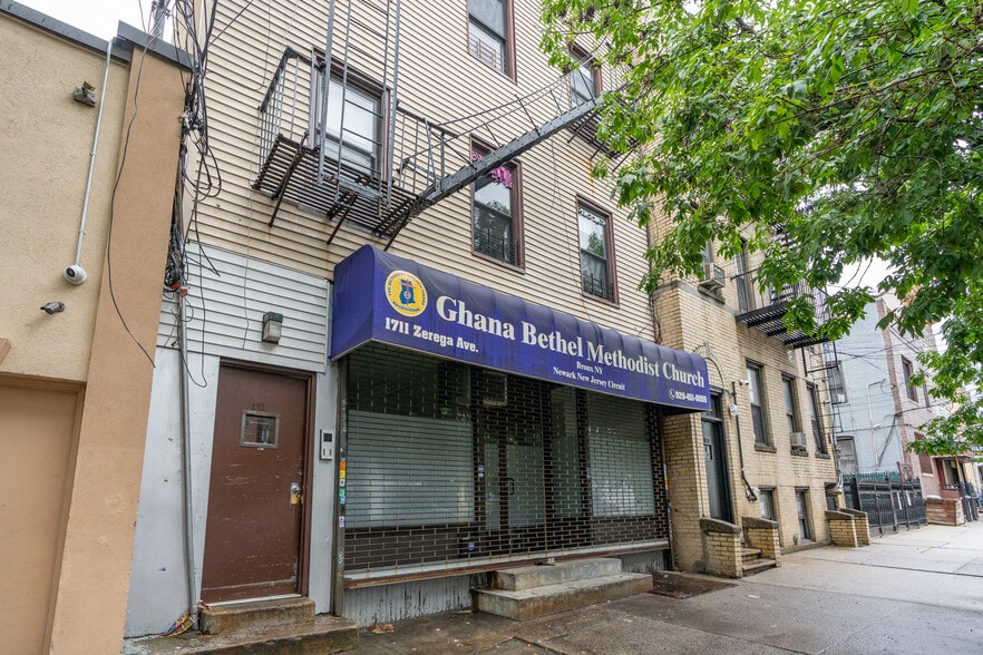 More Photos Of 1711 Zerega Ave, Bronx Coworking Space