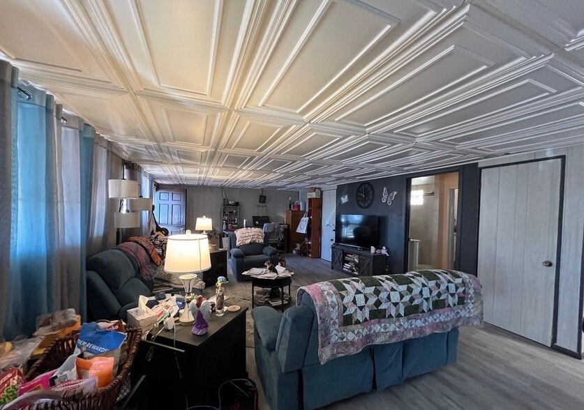 More Photos Of 1150 S Highway 80, Benson Hotel For Sale