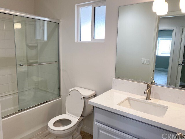 More Photos Of 738 W La Jolla Ave, Placentia Apartments For Sale