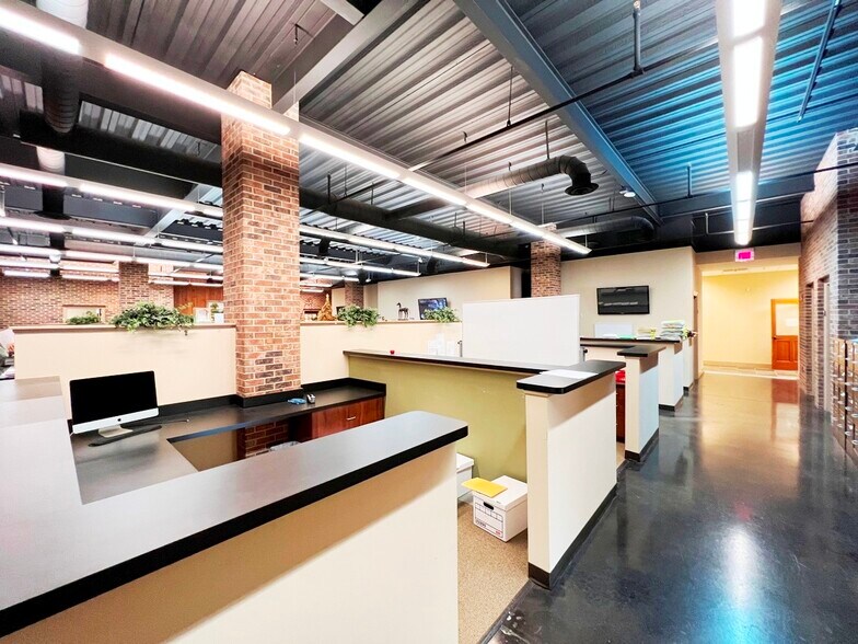 More Photos Of 3620 Swiftwater Park Dr, Suwanee Loft Creative Space For Sale