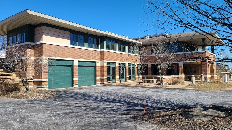More Photos Of 1400 Merrill Ave, Wausau Medical For Sale