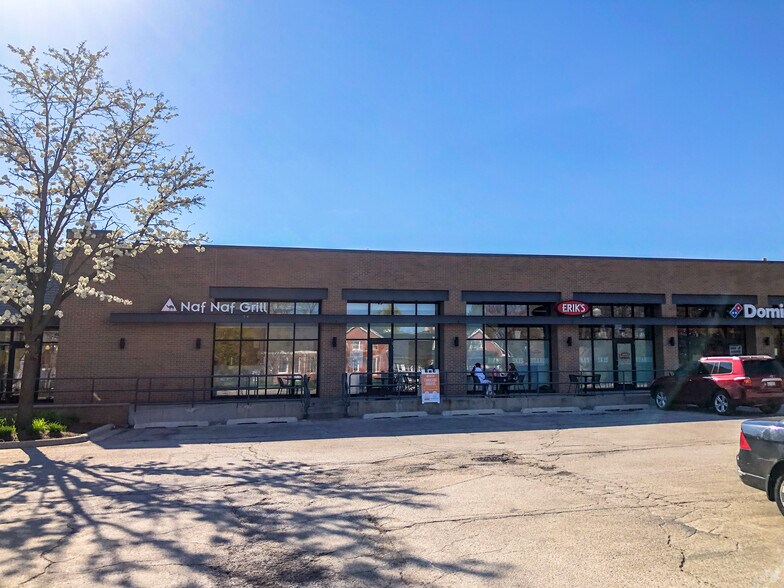 More Photos Of 636-660 Deerfield Rd, Deerfield Unknown For Lease