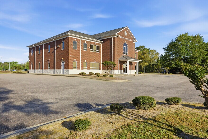More Photos Of 2356 John Smith Rd, Fayetteville Medical For Lease