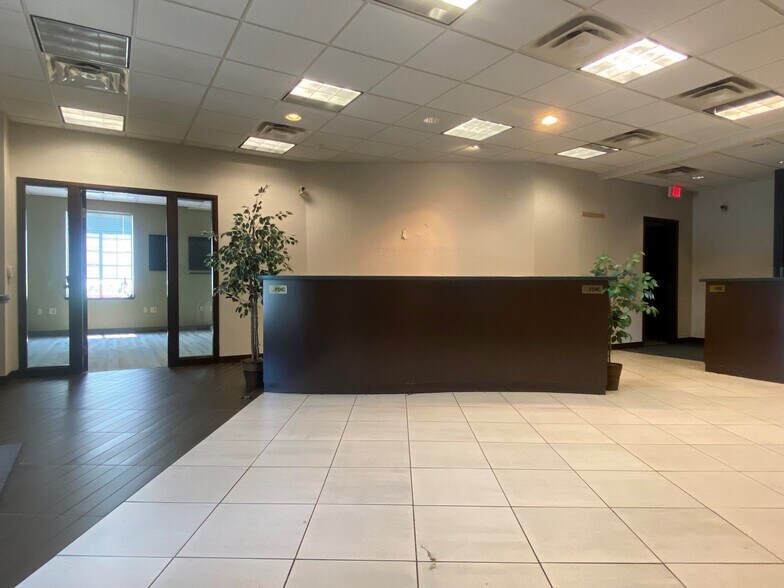 More Photos Of 680 McKinney Blvd, Colonial Beach General Retail For Sale