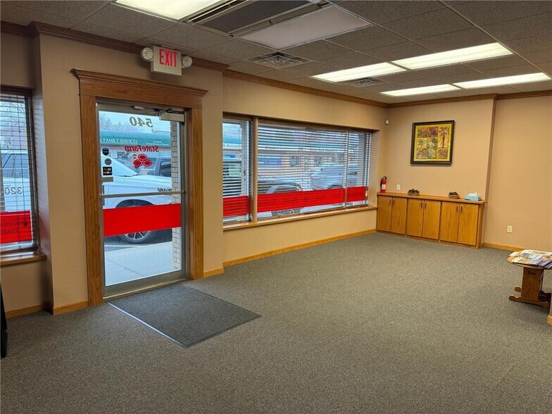 More Photos Of 540 25th Ave N, Saint Cloud Office For Sale