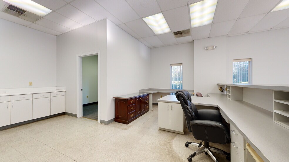 More Photos Of 2428 Nc-11 Hwy N, Kinston Warehouse For Sale