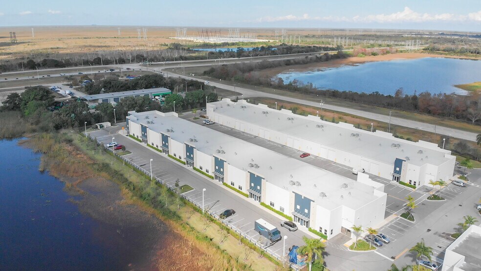 More Photos Of 21000 Sheridan St, Fort Lauderdale Warehouse For Lease