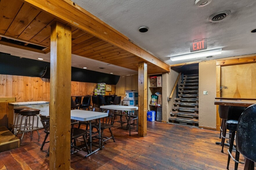 More Photos Of 217 E College Ave, Appleton Restaurant For Sale