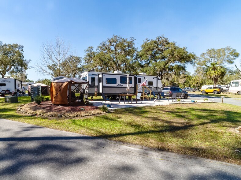 More Photos Of 11980 SW Shiloh Rd, Cedar Key Trailer Camper Park For Sale