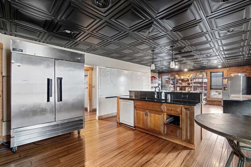 More Photos Of 97 E Main St, Batavia Office For Sale