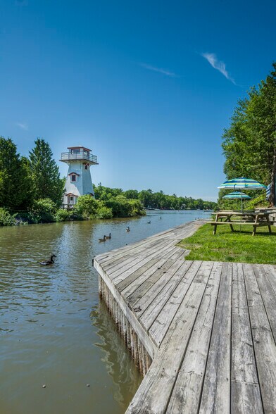 More Photos Of 169 Mosley St, Wasaga Beach Hotel For Sale