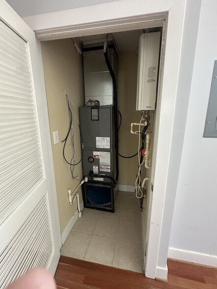More Photos Of 5420 3rd St NW, Washington Apartments For Sale