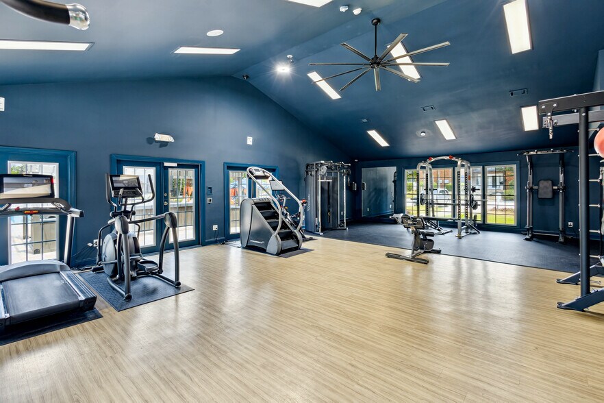 More Photos Of 710 Georgia Ave, Statesboro Apartments For Sale