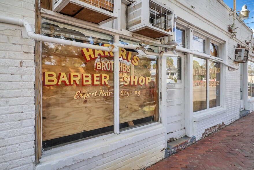 More Photos Of 2415 Montgomery St, Savannah Storefront For Sale