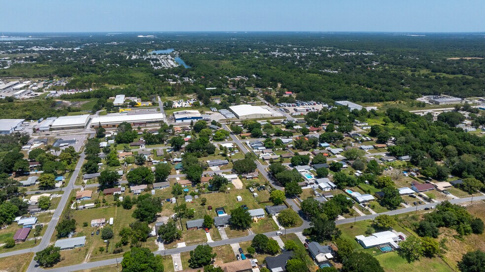 More Photos Of 2715 Crystal Lake Acres Dr, Lakeland Warehouse For Sale