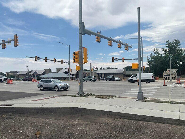 More Photos Of 4045 N Wadsworth Blvd, Wheat Ridge Office For Sale