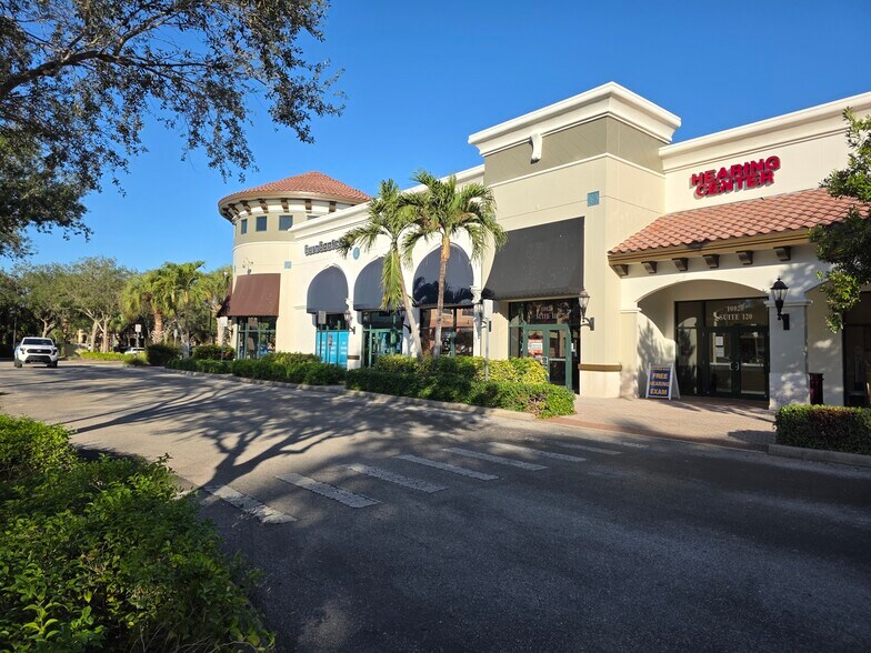 More Photos Of 10020 Coconut Rd, Estero Storefront Retail Office For Lease
