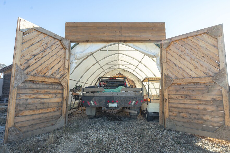 More Photos Of 56309 Range 13 rd, Onoway Trailer Camper Park For Sale