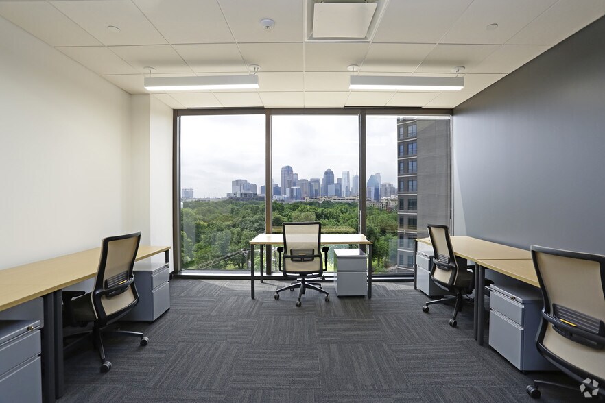 More Photos Of 3232 McKinney Ave, Dallas Office For Lease