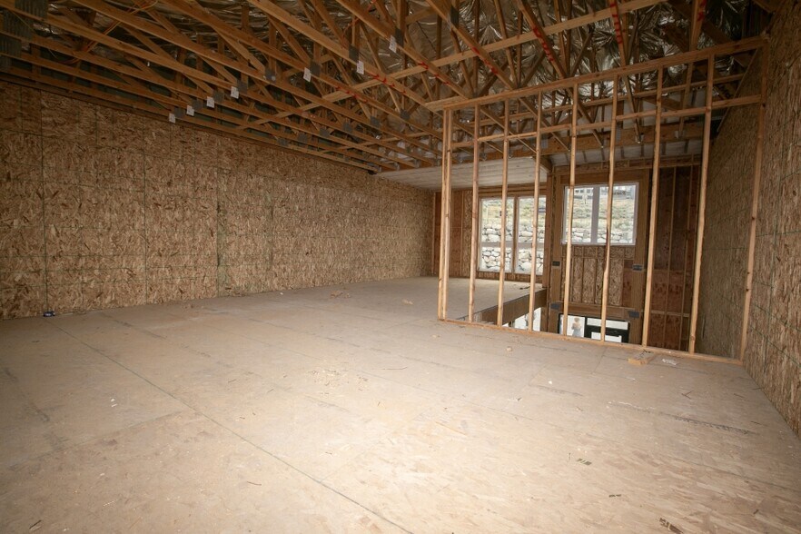 More Photos Of 1066-1068 W Wasatch Spring Rd, Hideout Office For Sale