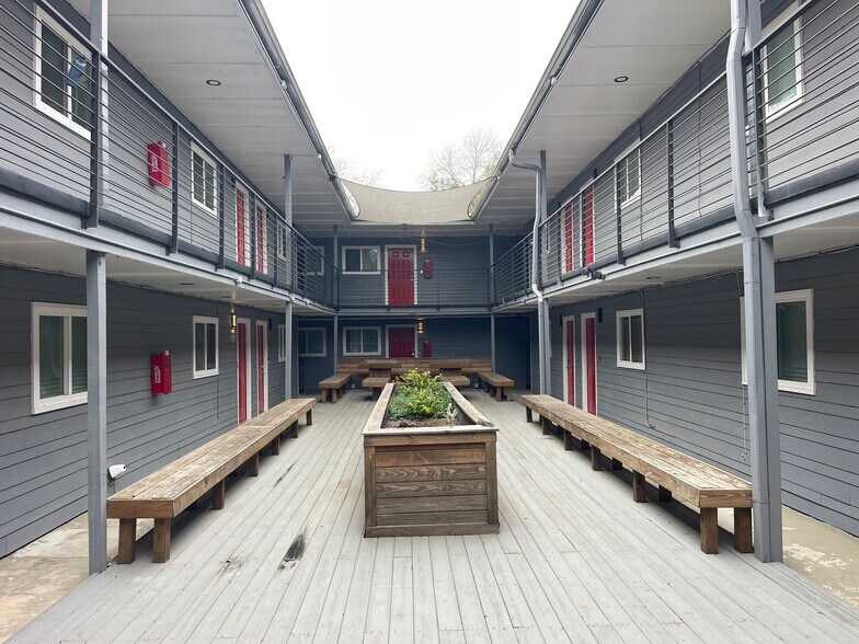 More Photos Of , Austin Multifamily For Sale