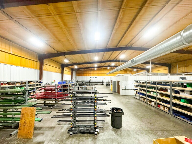 More Photos Of 410 Colorado Ave, Big Lake Industrial For Sale