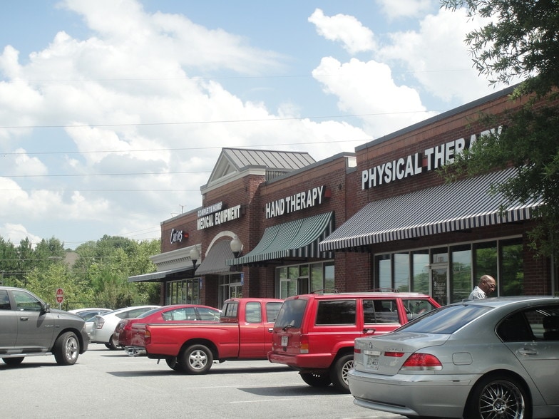 More Photos Of 575 Dekalb Industrial Way, Decatur Freestanding For Lease