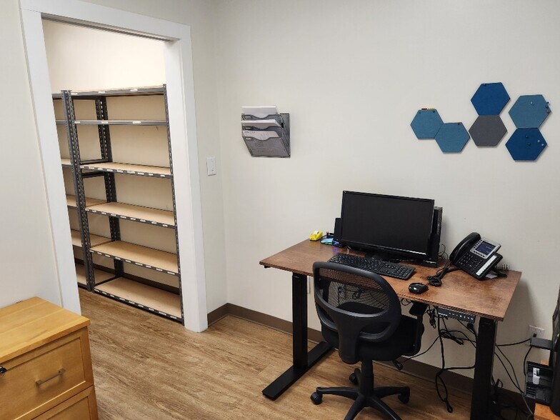 More Photos Of 411 Billingsley Rd, Charlotte Medical For Sale