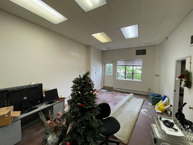 More Photos Of 237 E Main St, Barrington Storefront Retail Office For Sale