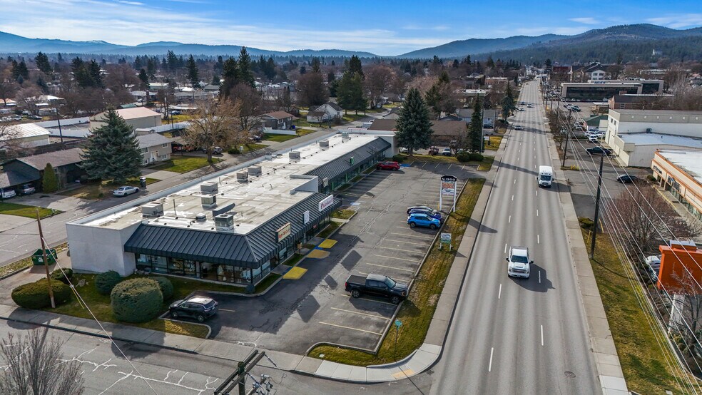 More Photos Of 1300-1312 N Mullan Rd, Spokane Valley Freestanding For Sale