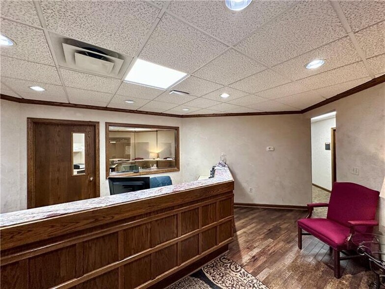 More Photos Of 2599 Wilmington Rd, New Castle Office For Sale