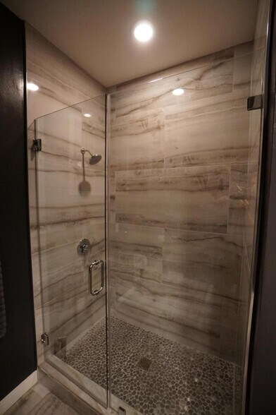 More Photos Of 1509 Abbot Kinney Blvd, Venice Storefront Retail Office For Lease