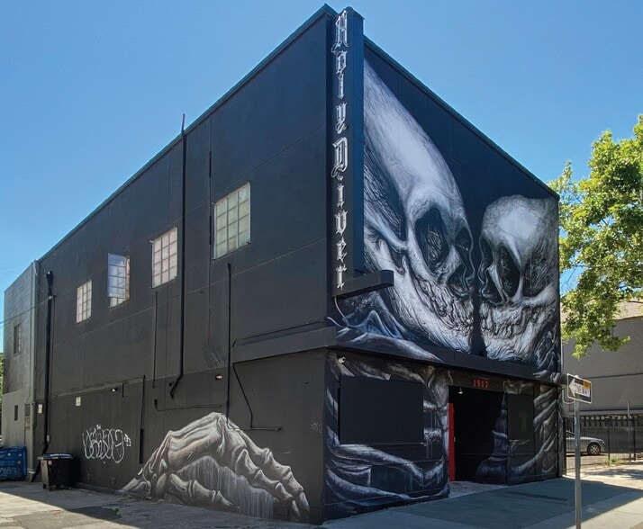 Primary Photo Of 1517 21st St, Sacramento Bar For Sale