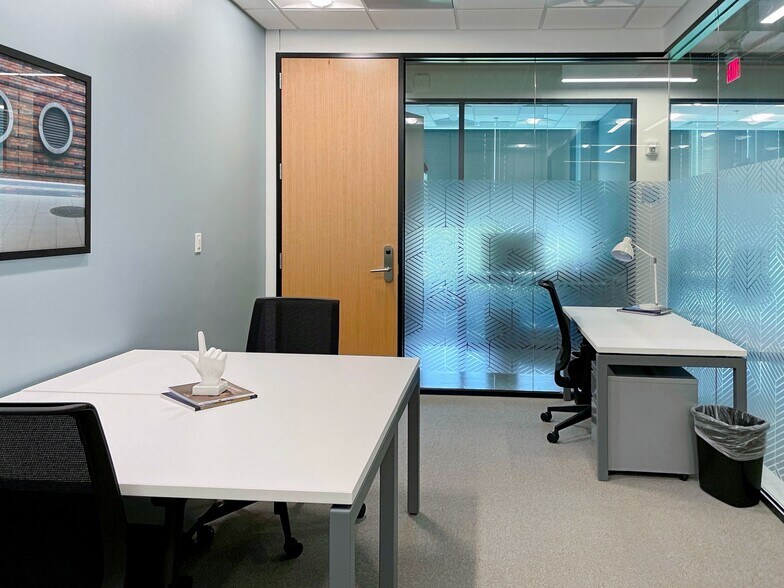 More Photos Of 4509 Creedmoor Rd, Raleigh Coworking Space