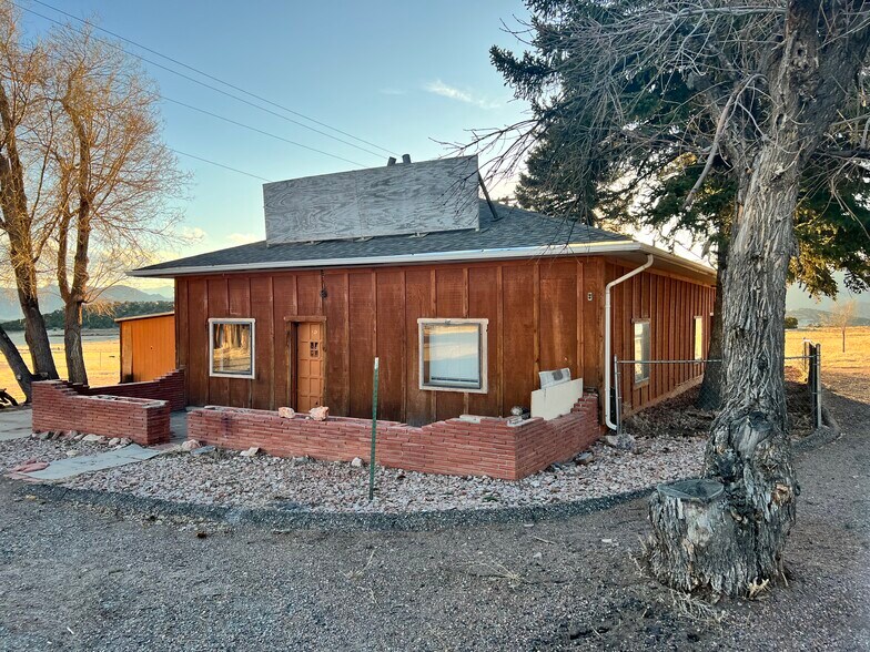 More Photos Of 19 County Road 3A, Canon City Restaurant For Sale