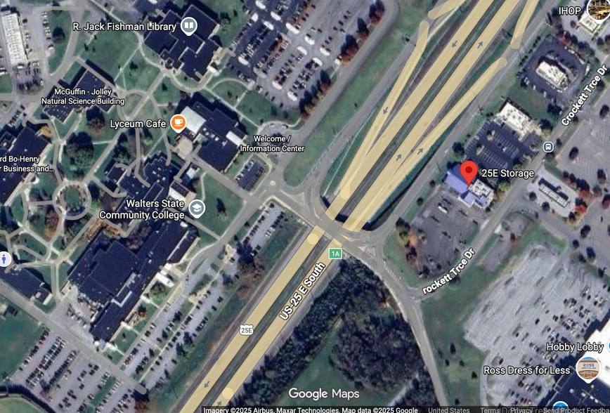 More Photos Of 504 Crockett Trace Dr, Morristown Restaurant For Sale