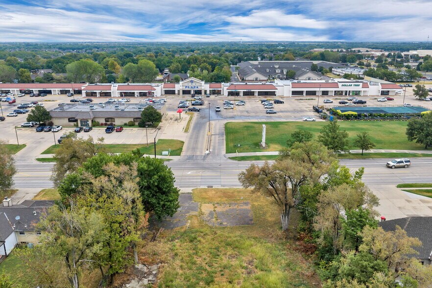 More Photos Of 545 N Andover Rd, Andover Land For Sale